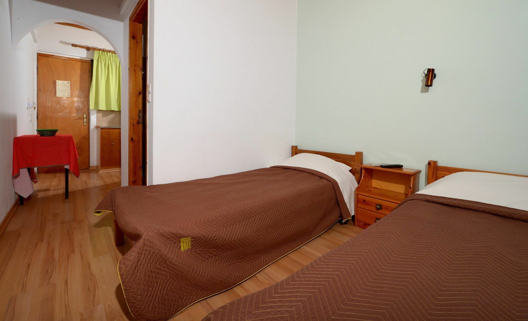 Pharos Rooms Ília Exterior foto