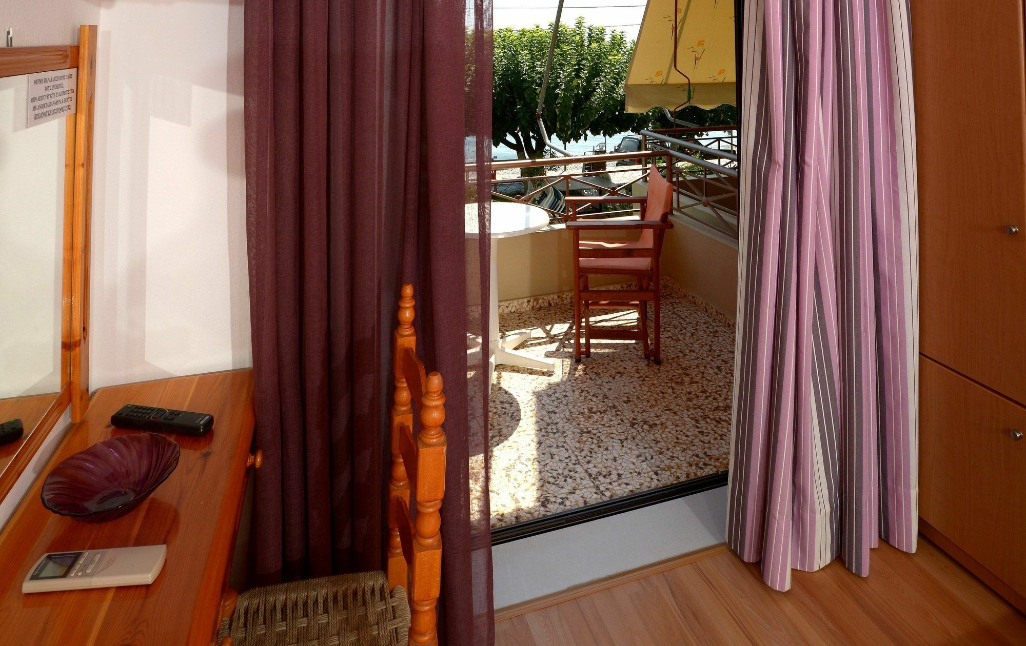 Pharos Rooms Ília Exterior foto